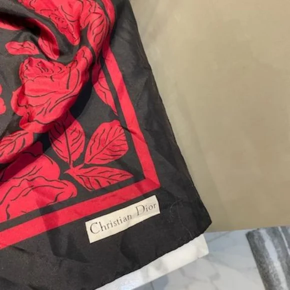 Christian Dior scarf - Picture 2 of 3